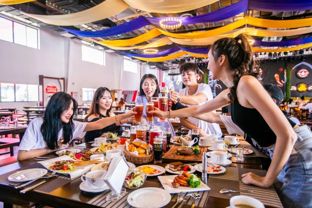 報(bào)告:我想去百威中國那個(gè)啤酒展覽館打卡品美酒佳肴|國潮范這么閃 - 第31張 - 會展活動策劃CCASY.COM 報(bào)告:我想去百威中國那個(gè)啤酒展覽館打卡品美酒佳肴|國潮范這么閃 - 第31張