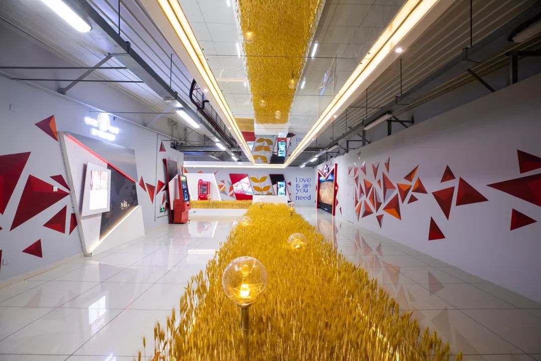 報(bào)告:我想去百威中國那個(gè)啤酒展覽館打卡品美酒佳肴|國潮范這么閃 - 第57張 - 會展活動策劃CCASY.COM 報(bào)告:我想去百威中國那個(gè)啤酒展覽館打卡品美酒佳肴|國潮范這么閃 - 第57張