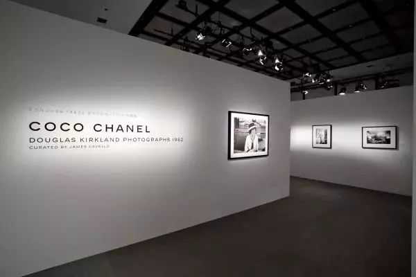 銀座的藝術(shù)畫(huà)廊上演的這些會(huì)展活動(dòng)真的極具特色 - 第2張 - 會(huì)展活動(dòng)策劃CCASY.COM 銀座的藝術(shù)畫(huà)廊上演的這些會(huì)展活動(dòng)真的極具特色 - 第2張