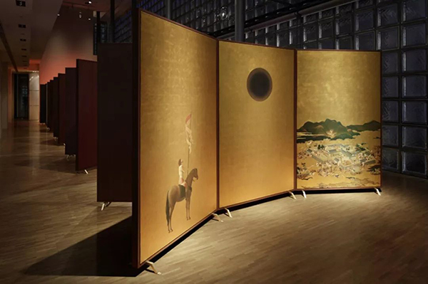 銀座的藝術(shù)畫(huà)廊上演的這些會(huì)展活動(dòng)真的極具特色 - 第23張 - 會(huì)展活動(dòng)策劃CCASY.COM 銀座的藝術(shù)畫(huà)廊上演的這些會(huì)展活動(dòng)真的極具特色 - 第23張